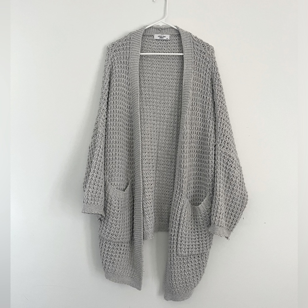 Carly Jean Los Angeles Gwyneth Cardigan